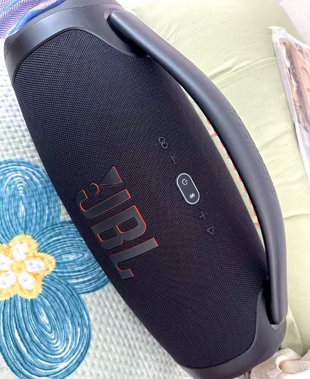 <em>Nelson Vargas</em>