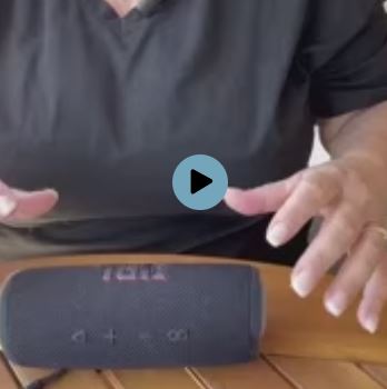 <em>David Morales </em>